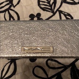 Mac eyeshadow palette